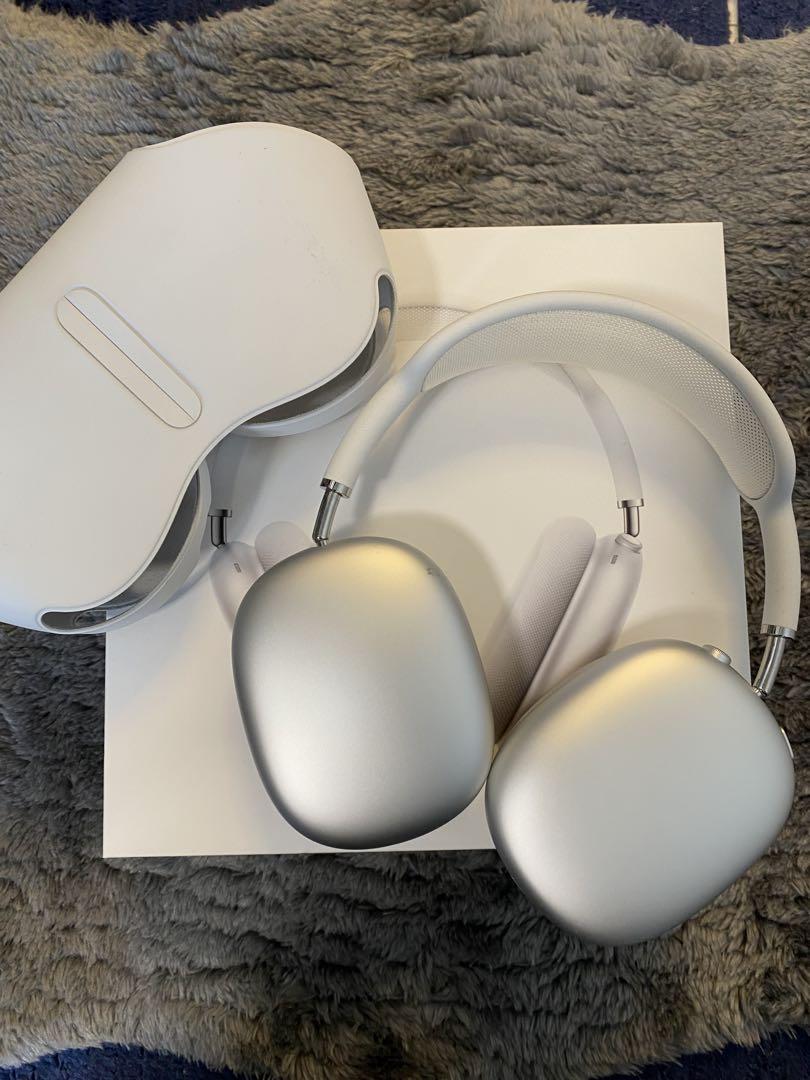AirPods Max シルバー 本体 ケース付き（Apple AirPods Max