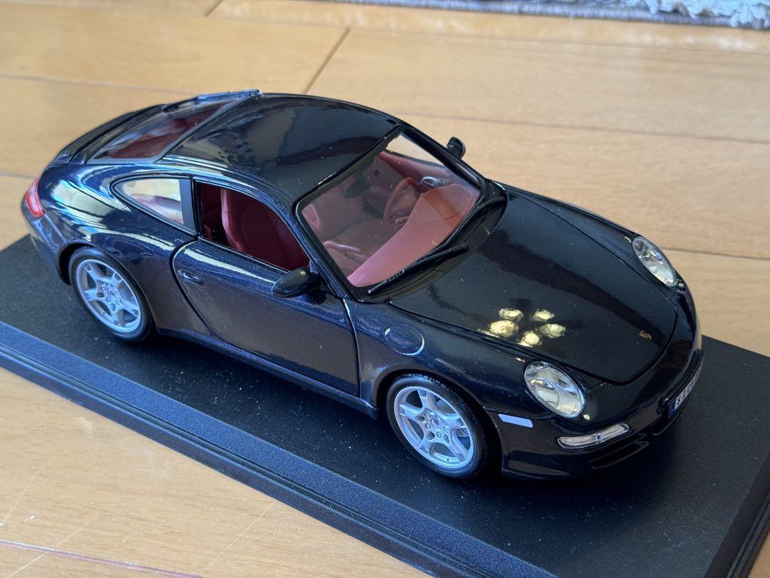 ポルシェ911 カレラS 997 ミニカー 1/18 Maisto（送料無料 1/18