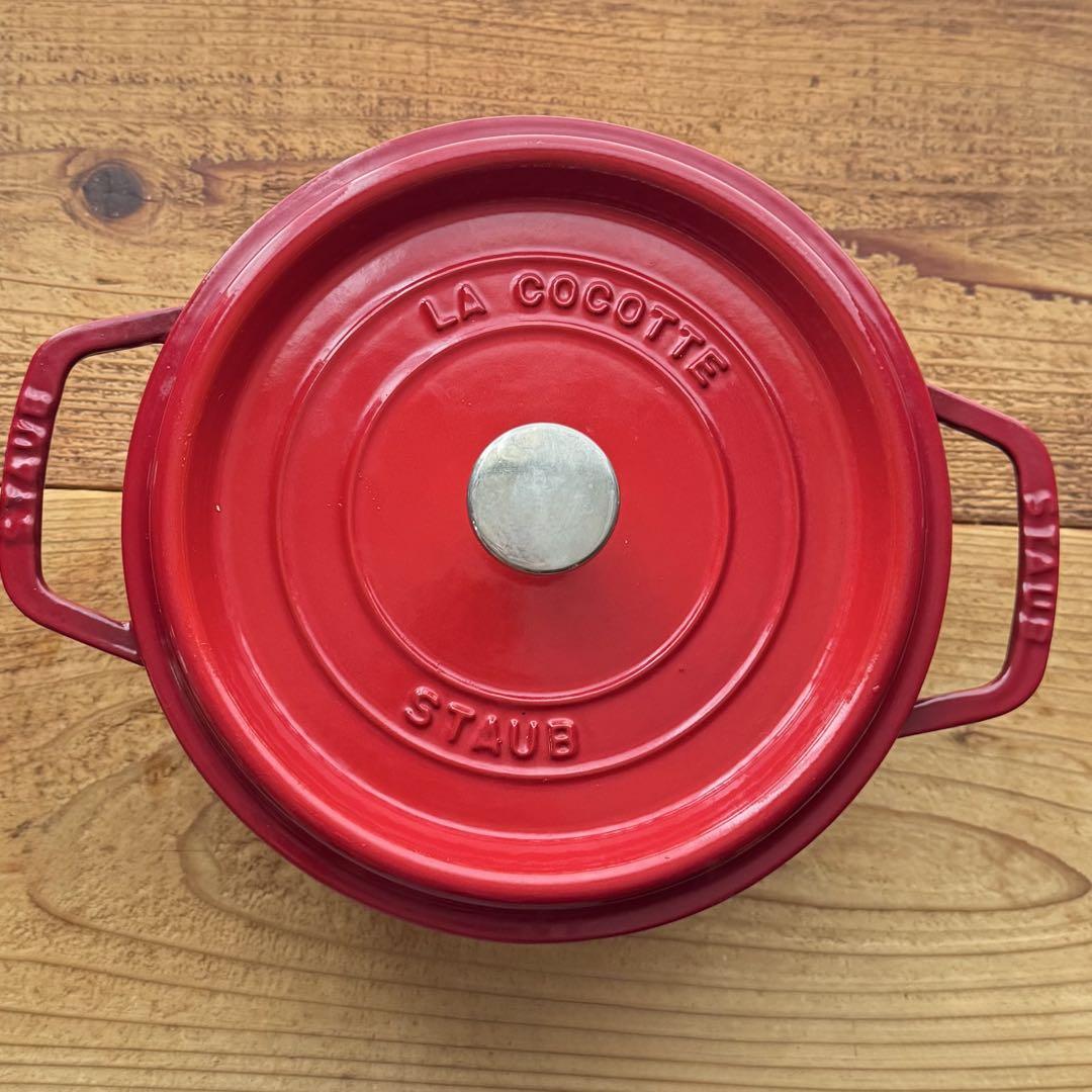 c*a様 STAUB 鋳鉄製 22cm 両手鍋 レッド Staub ストウブ 鍋 22cm 両手鍋 ストウブ鍋 無水鍋 IH ガス