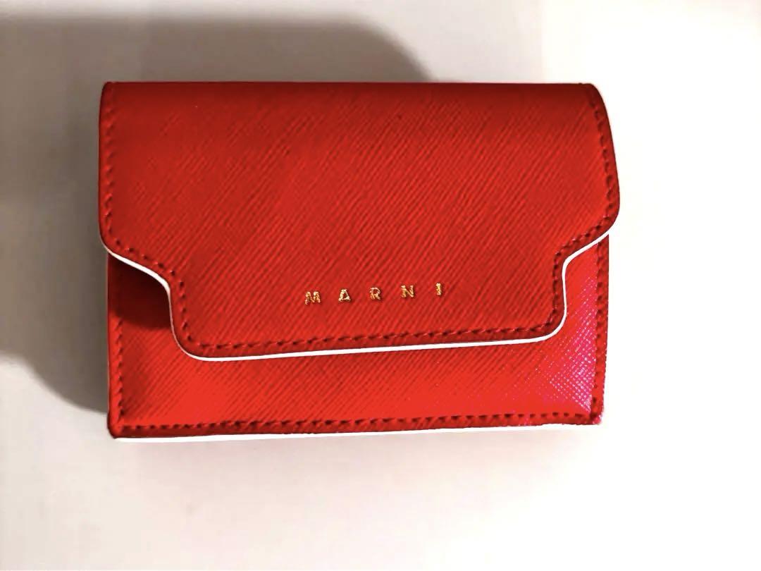 【極美品】MARNI3つ折り財布 楽天市場】【2025年春夏新作】マルニ MARNI 3つ折り財布(小銭