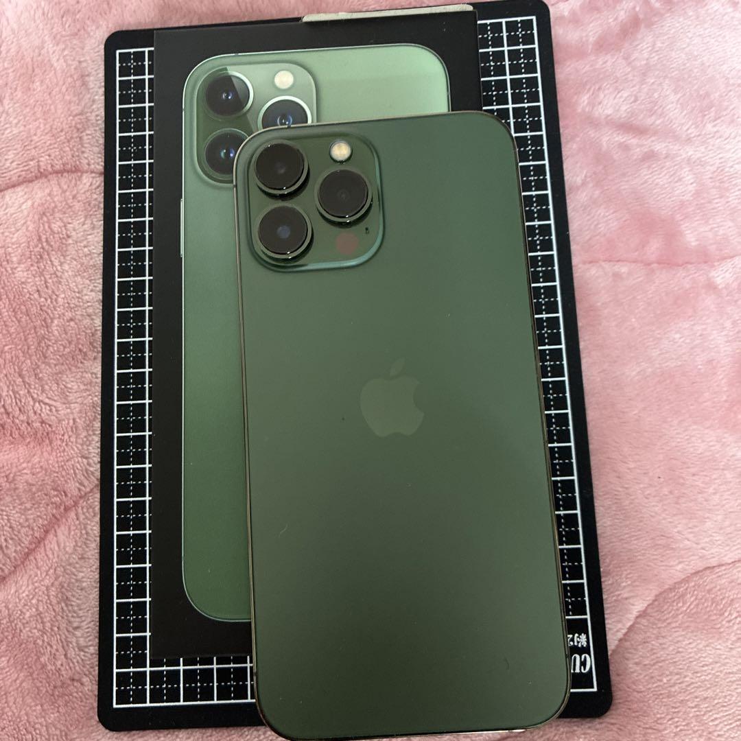 KEN新品に近い）iPhone13Pro 256G アルパイングリーン ついに発売！ 新iPhone SEとiPhone 13のグリーン系カラー