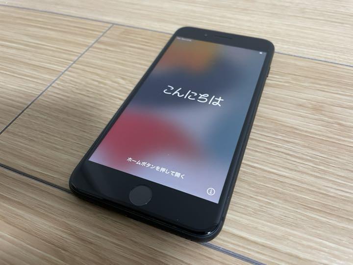 iPhone - iPhone8 64G au simロック解除済 iPhone 8 【SIMロック解除済】Apple SE（第2世代）MHGP3J/A