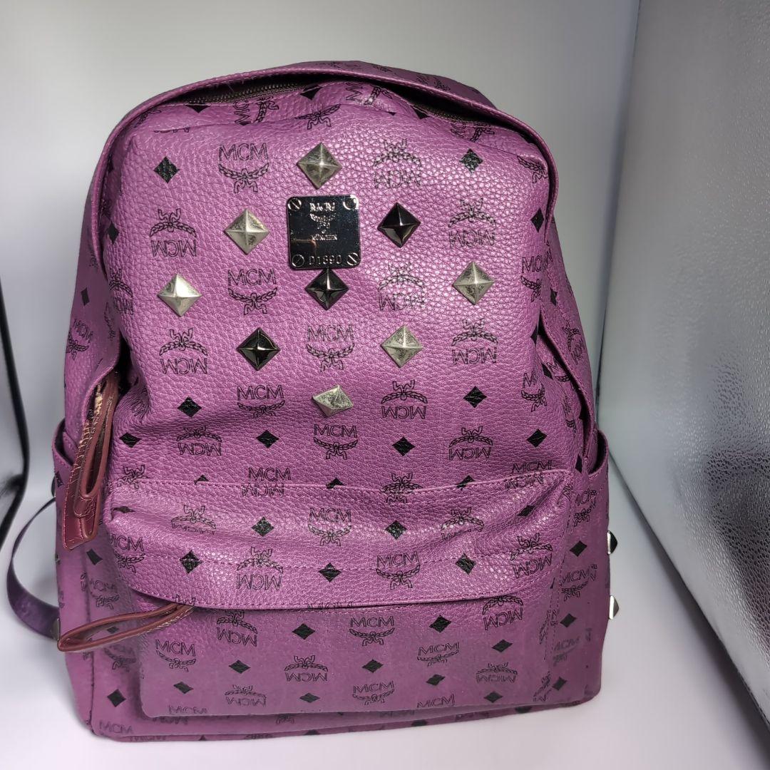 MCM エムシーエム リュック バッグパック スタッズ レザー 紫