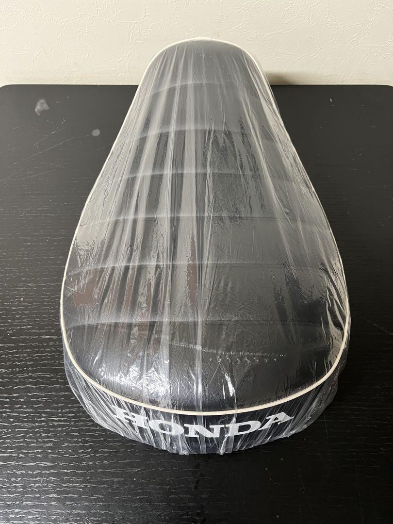 モンキー125 純正シート　2025年モデル　JB05 使用距離50キロ　極美品 モンキー125 純正シート 2025年モデル JB05 使用距離50キロ 極美