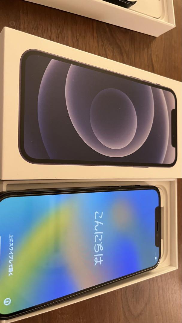 iPhone 12 ブラック 64 GB docomo（iPhone 12 ブラック 64 GB