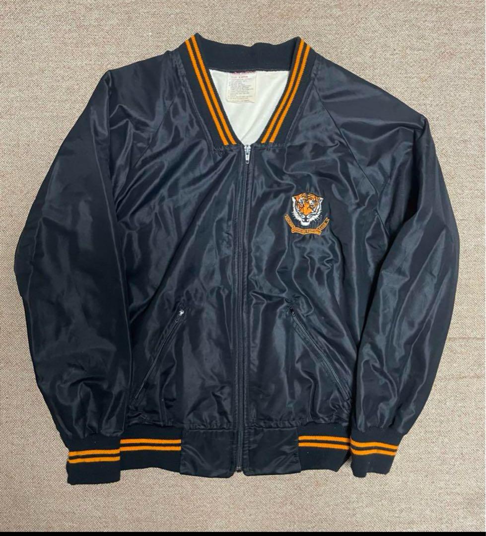SALE!!オリンピック！1983年！北京！虎！タイガー！ヴィンテージ！レトロ！ SALE!!オリンピック！1983年！北京！虎！タイガー！ヴィンテージ