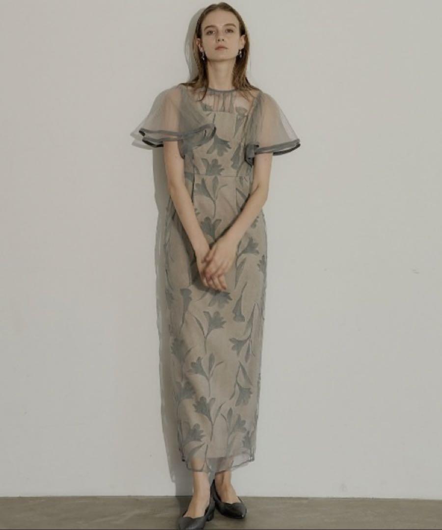 Circurar sleeve flower dress LE’RURE 000000000723-24-l.jpg?t=