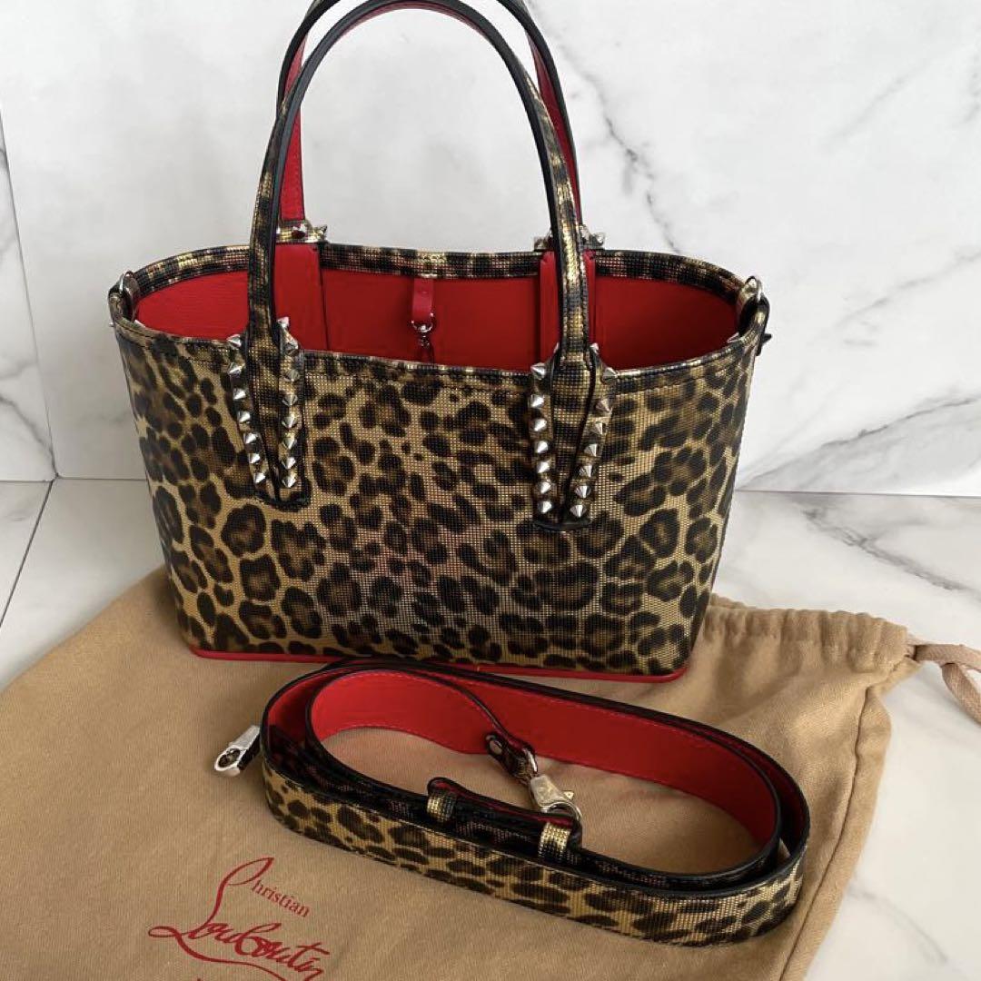 ★Christian Louboutin ヒョウ柄 バッグ★ Christian Louboutin スリングバックヒール レオパード柄 - メルカリ