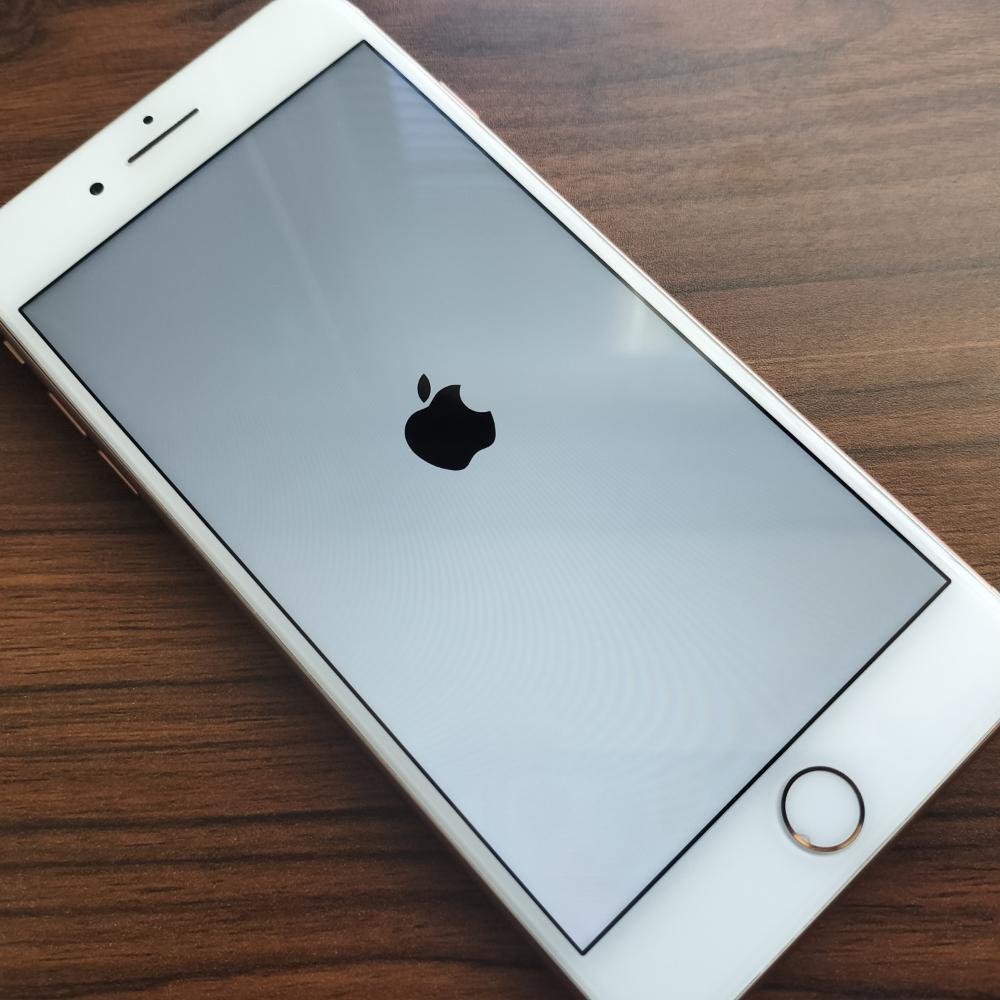 iPhone - iPhone8 plus 64GB SIMロックあり iPhone 8 Plus Gold 64 GB SIMロック解除済