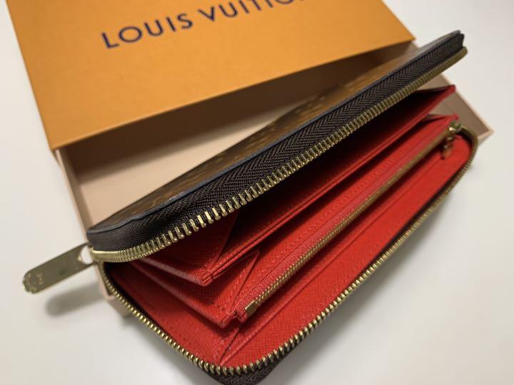ジッピー・ウォレット モノグラム コクリコ （LOUIS VUITTON
