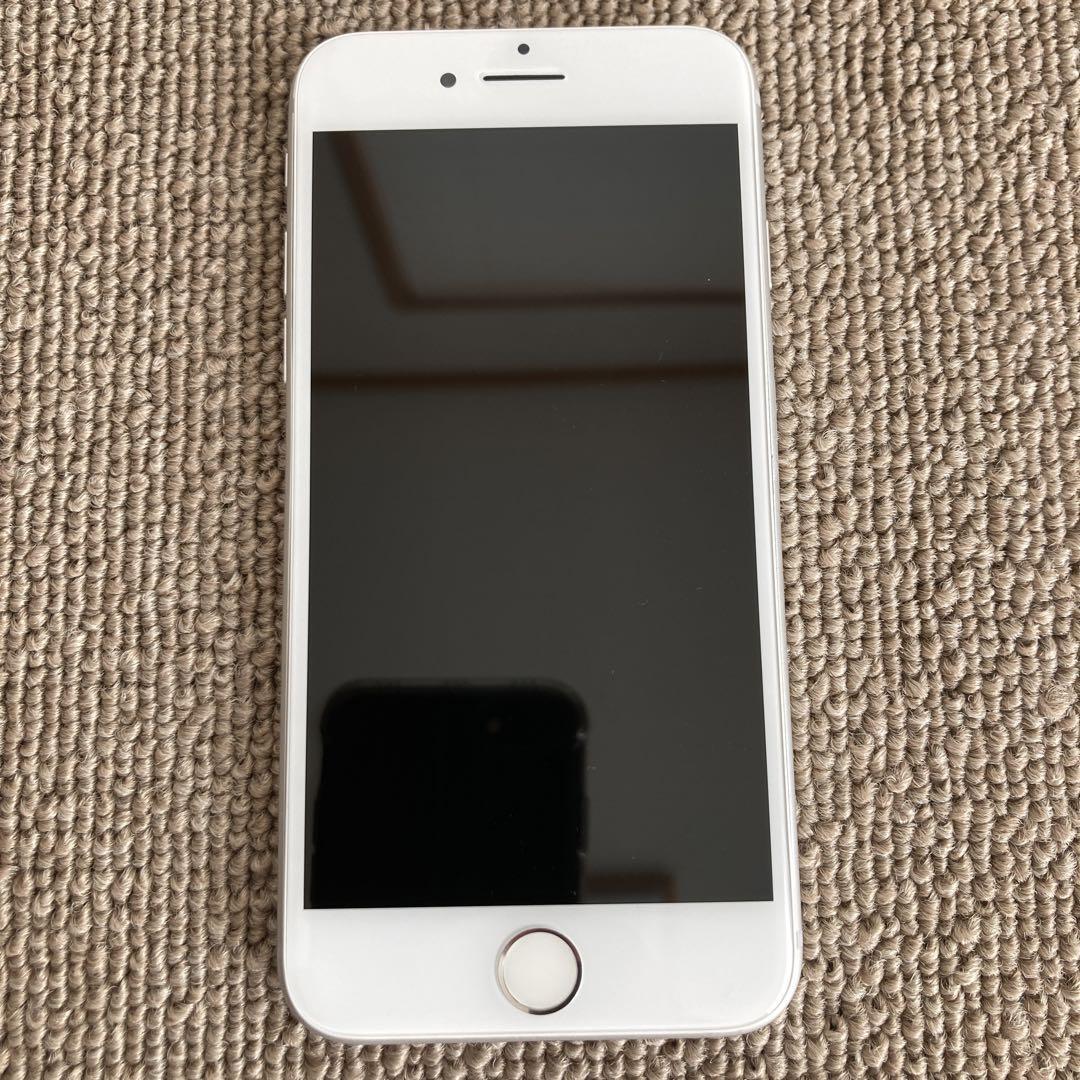 iPhone8 シルバー 64G ジャンク ④ iPhone 8 Silver 64GB SIMフリー ジャンク品(Apple iPhone 8
