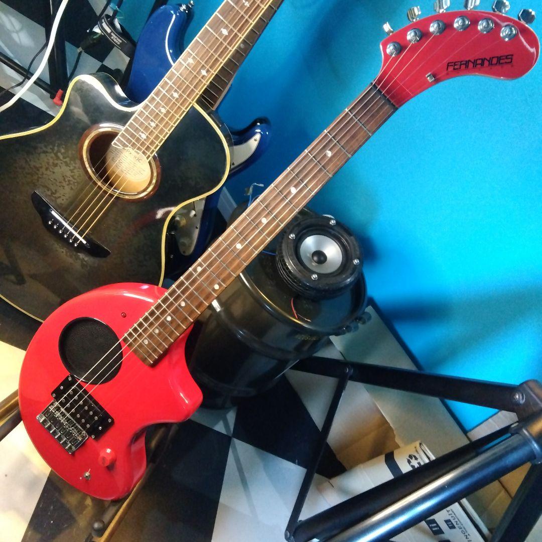 FERNANDES レッド エレクトリックギター （FERNANDES