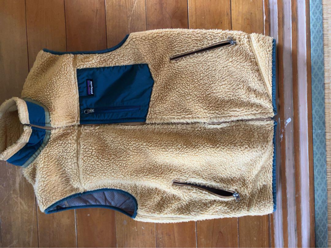 Patagonia フリースベスト ベージュ/ネイビー patagonia フリースベスト Mサイズ ベージュ/ネイビー