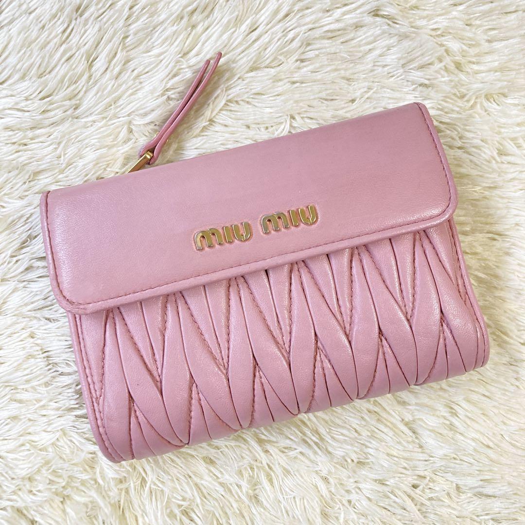 美品】MIU MIU マテラッセ 折り財布 L字ファスナー ピンク（♡美