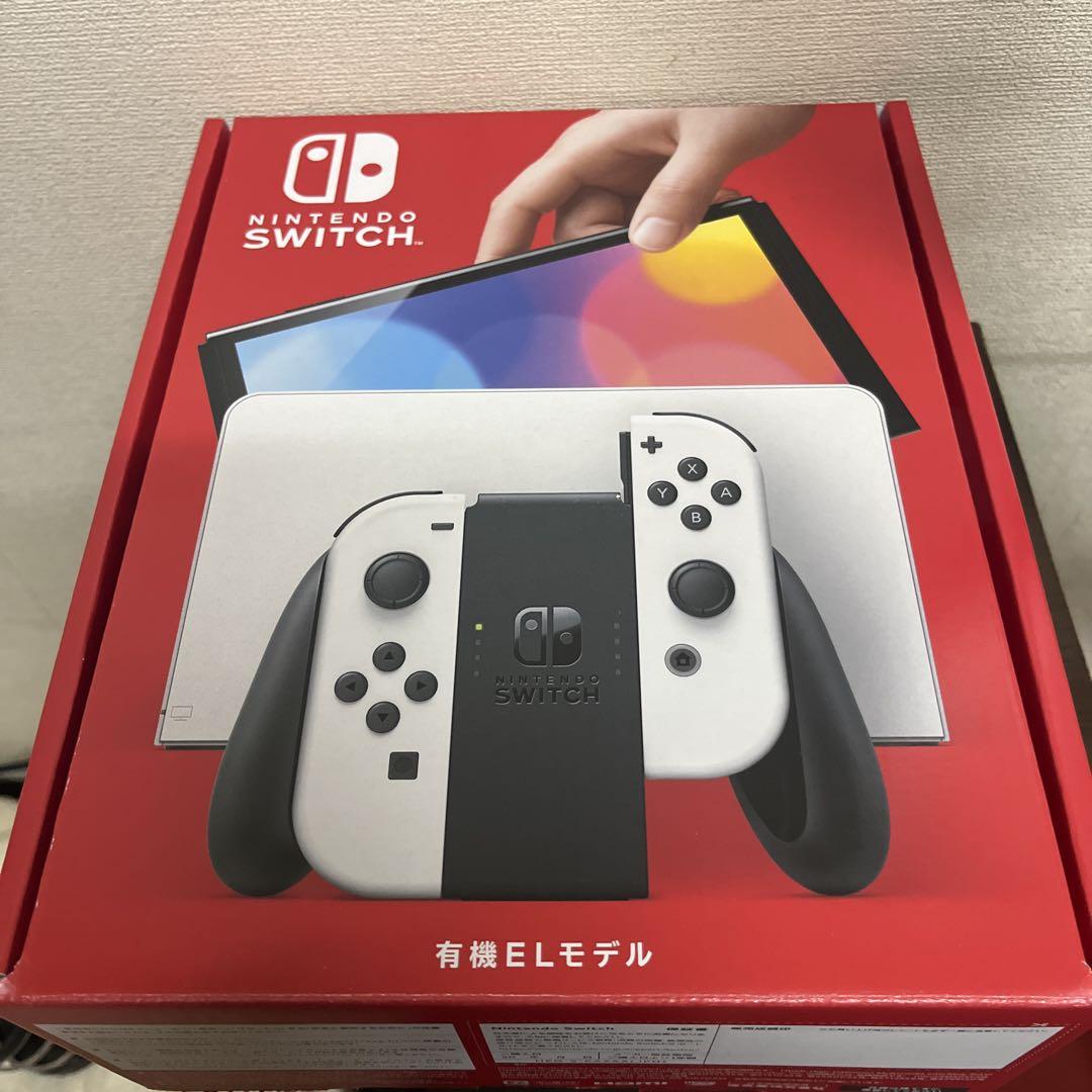 『みーママ』Switch本体有機ELJC ホワイト美品 おまけ付き あつ森+Switch本体有機EL JCホワイト （Switch本体有機EL JC