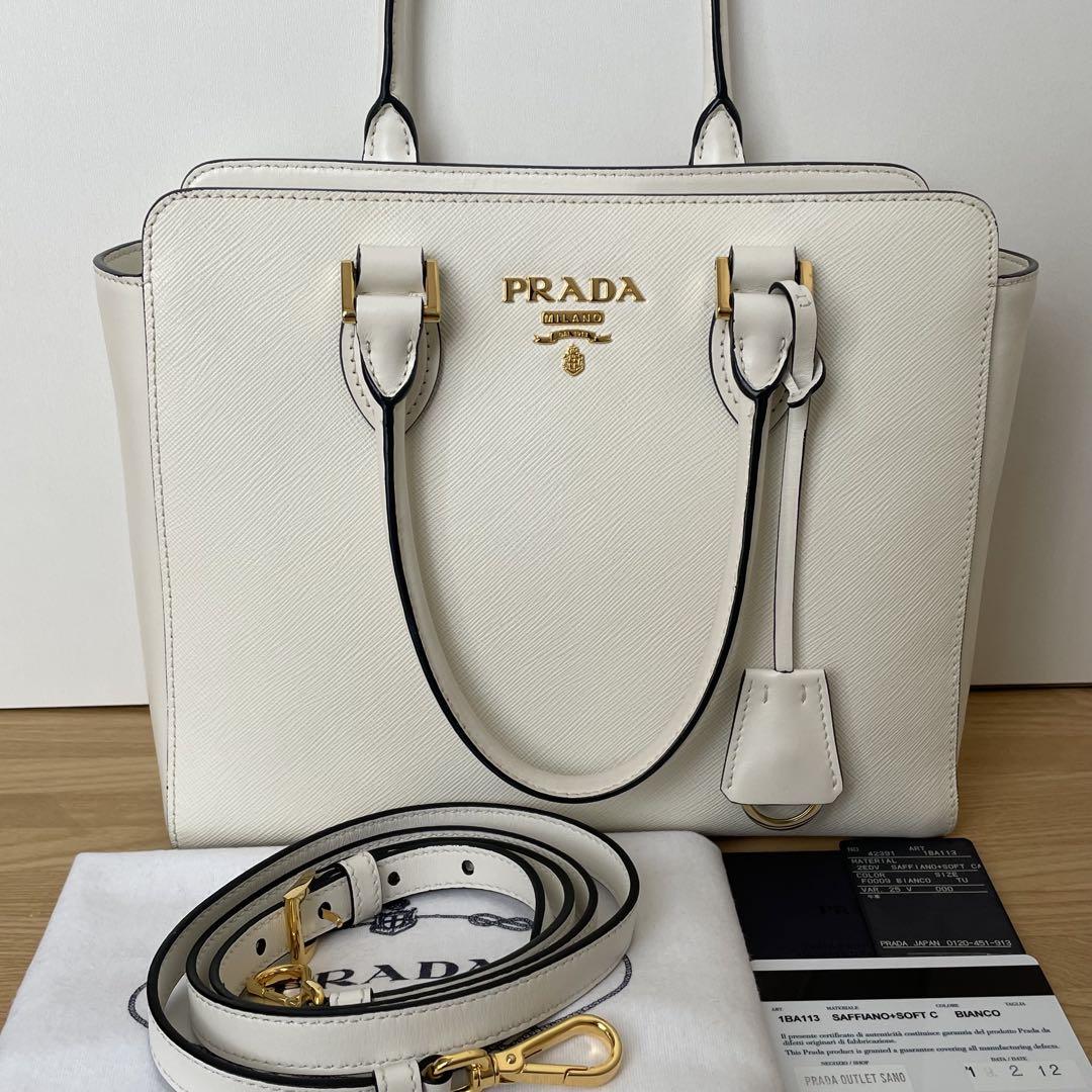 美品【プラダ】ホワイトトートバッグ 2wayショルダーバッグ 楽天市場】プラダ PRADA エンボス トライアングルロゴ ミニ