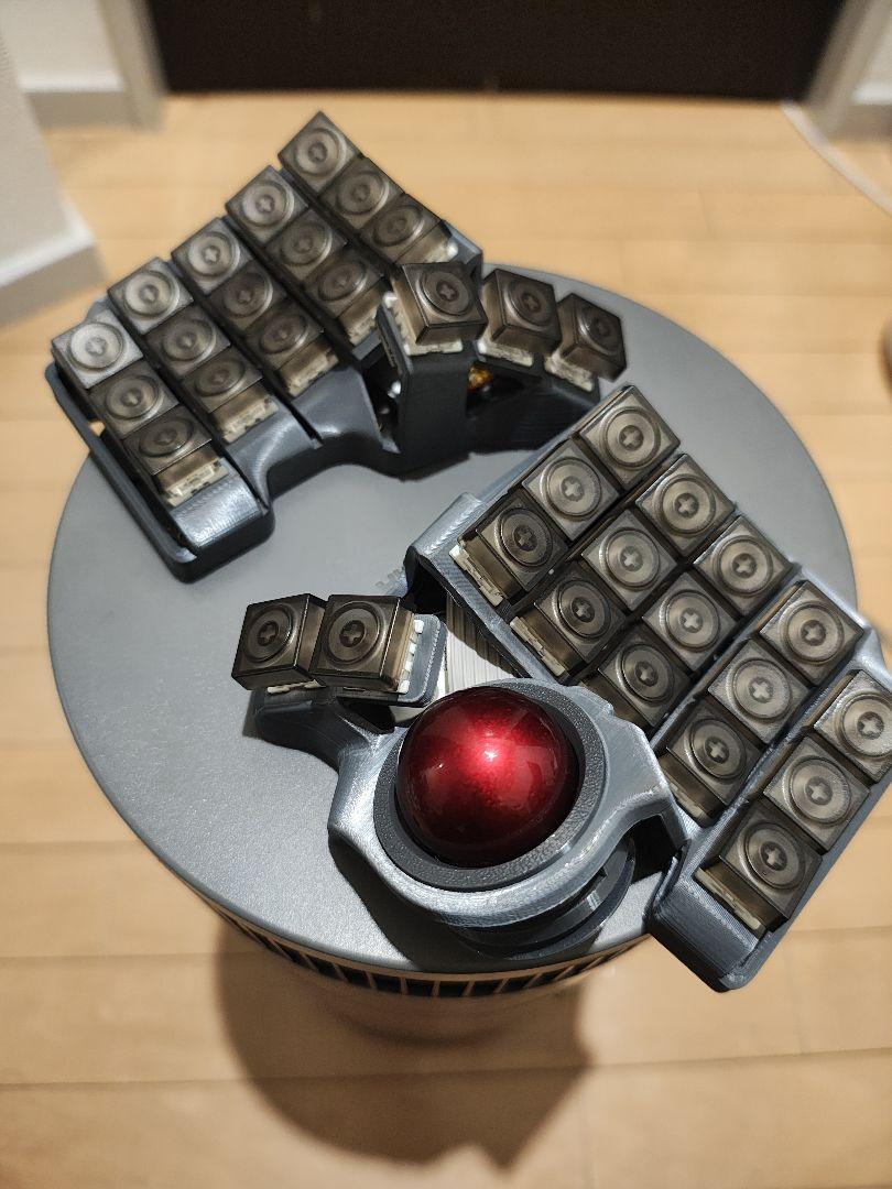 ま*お様 Charybdis mini 完成品 無線化 Bluetooth 自作 Charybdis mini 完成品 無線化 Bluetooth 自作キーボード｜Yahoo