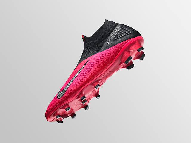 NIKEナイキ ファントムビジョン2 エリート DF FG 25cm（NIKE