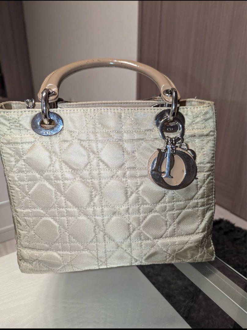 Dior ベージュ キルティング ハンドバッグ img_32c3fa7c37d2f103501ab1147f