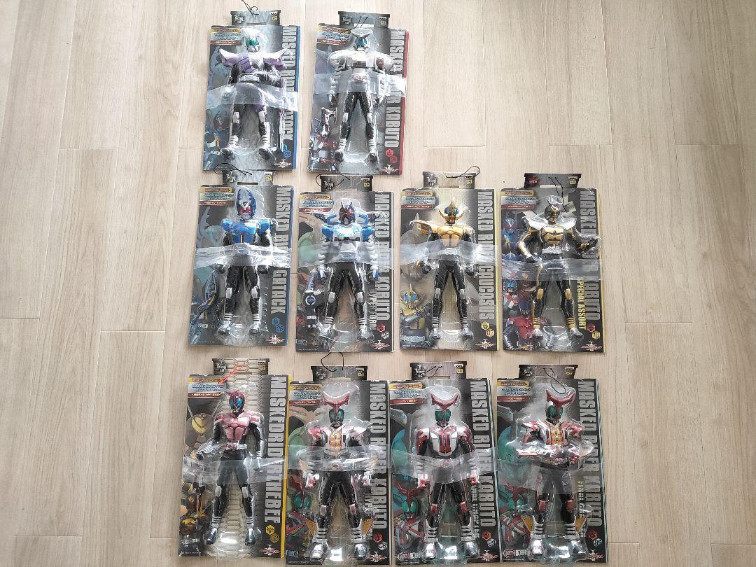 仮面ライダーＷダブルインブリスタービックサイズフィギュア非売品5体 51HDHsx2BKL._UF350,350_QL50_.jpg