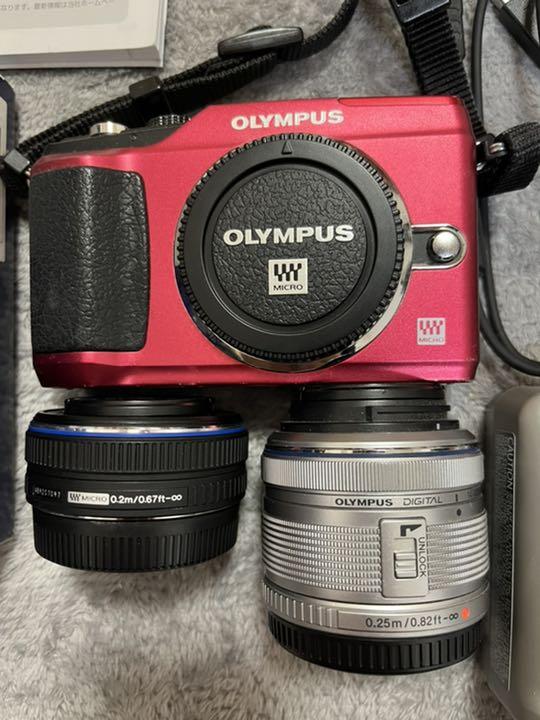 OLYMPUS PEN Lite E-PL6 パンケーキレンズセット オリンパス、「PEN Lite E-PL6」の薄型電動ズーム同梱レンズ