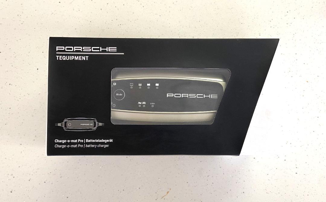 Porsche ポルシェ 純正充電器 リチュウムイオンバッテリーにも対応 Porsche ポルシェ 純正充電器 リチュウムイオンバッテリーにも
