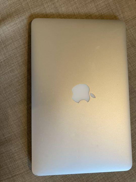 MacBook air early 2015 11インチ ジャンク品（Mac book Air