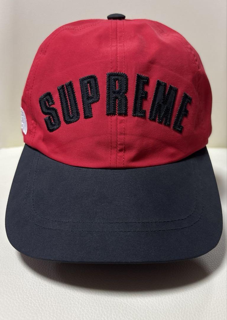 SUPREME×THE NORTH FACE キャップ　赤 新品/送料込】キャップ（Supreme× THE NORTH FACE）赤