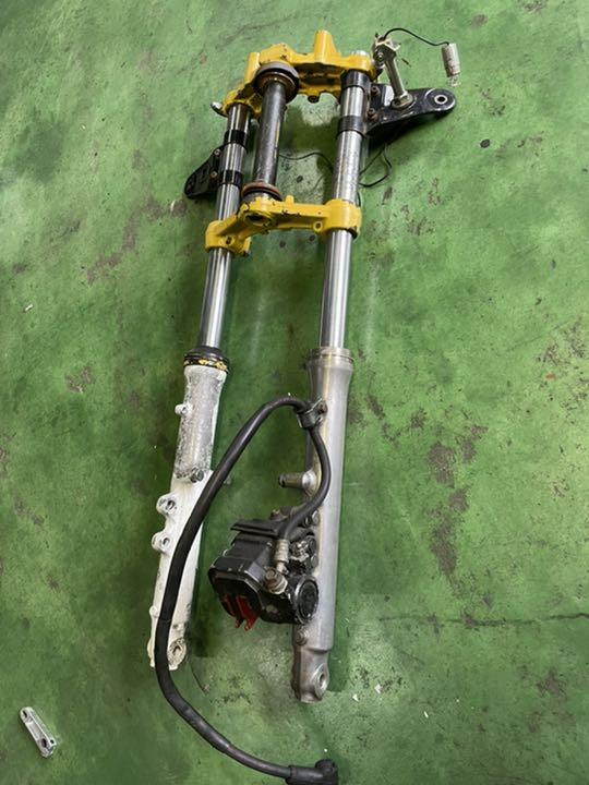 RZ250・350（4L3・4UO）倒立フォーク　TZR250流用 RZ250・350（4L3・4UO）倒立フォークTZR250流用