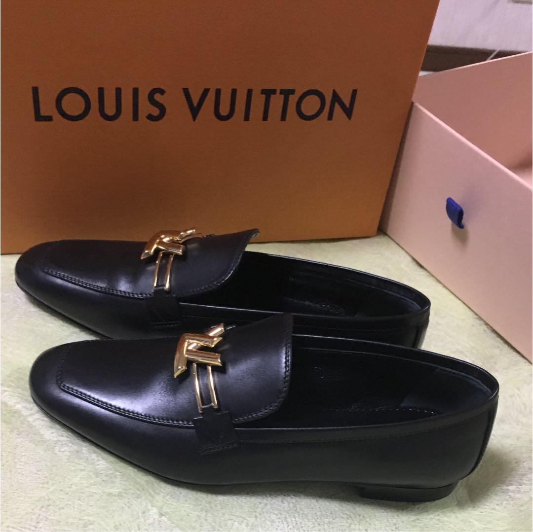 ルイヴィトン　サイズ表記「38 1/2」袋付き　オレンジレザー　ローファー LOUIS VUITTON 【美品】LOUIS ルイ ヴィトン ローファー
