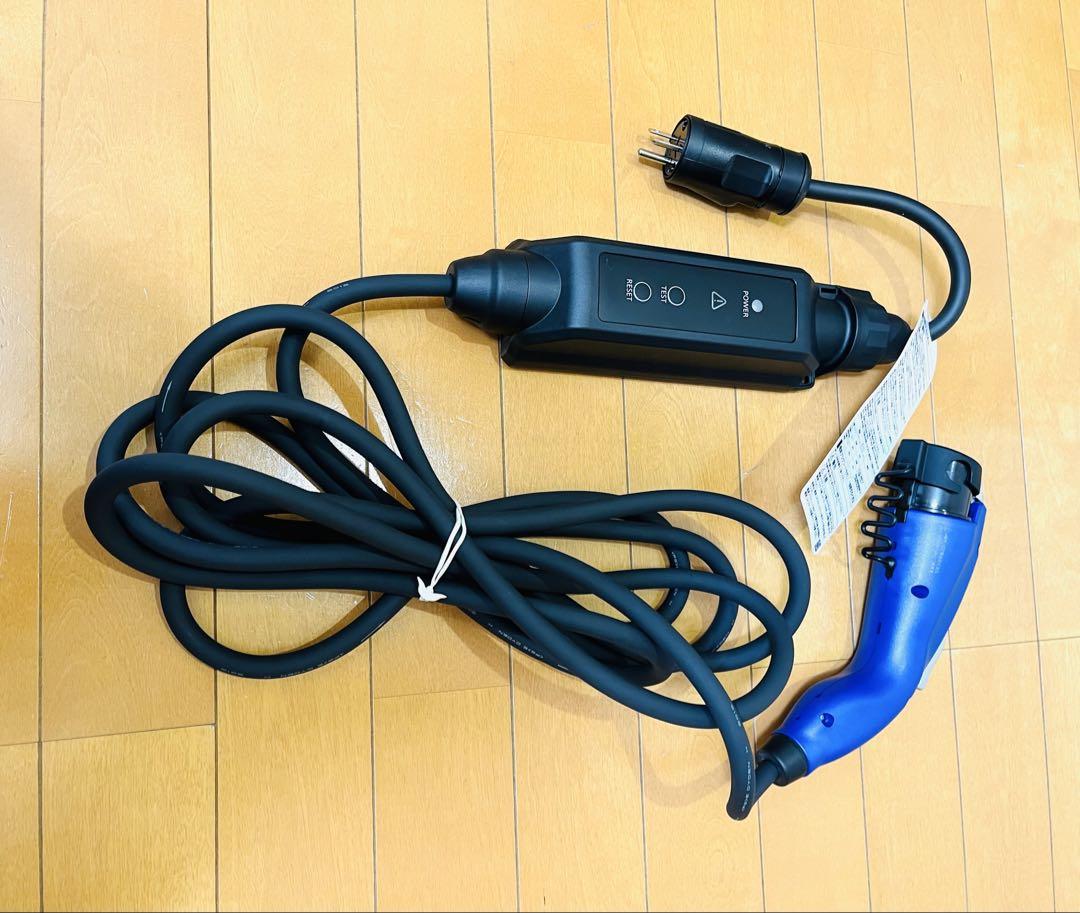 トヨタ純正電気自動車専用充電ケーブル （LEXUS電気自動車用充電