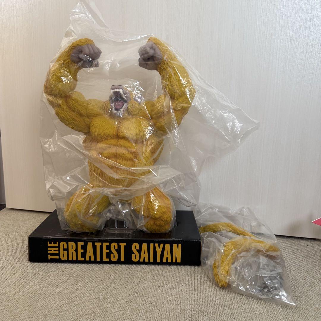 ドラゴンボール　黄金大猿　フィギュア　THE GREATEST SAIYAN Amazon.co.jp: THE GREATEST SAIYAN ラストワン賞 黄金大猿 悟空