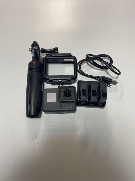 GoPro HERO5 BLACK 64ギガSDカード付（Amazon.co.jp: 【公式