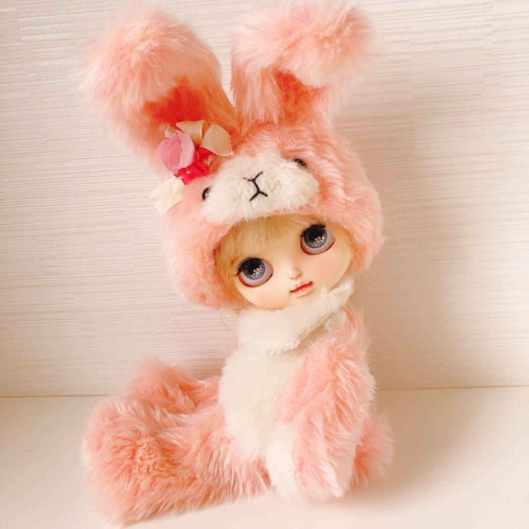 最終値下げ】ブライスアウトフィット 着ぐるみ もも色うさちゃん