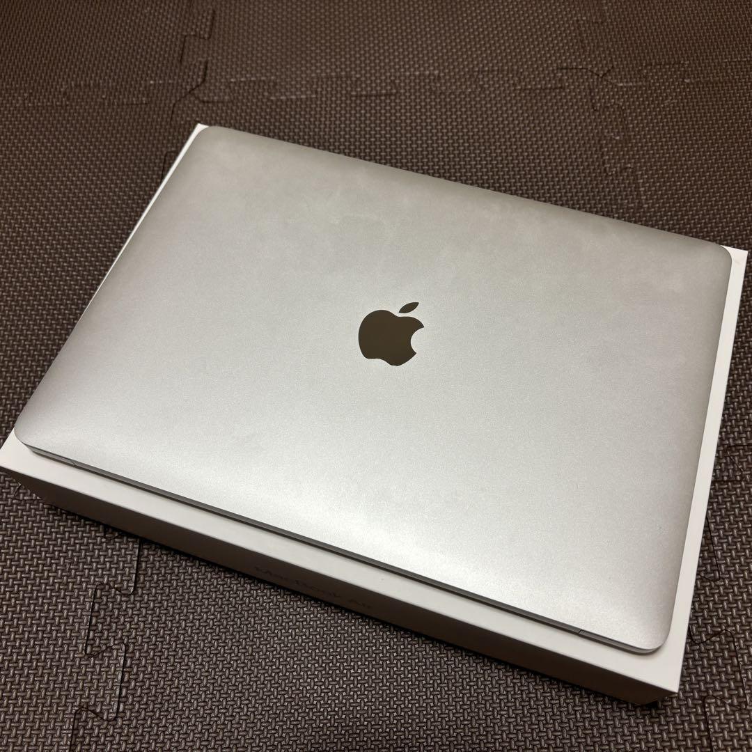 macbook Air M1 2020 13インチ 8GB/256GB シルバー Amazon.com: Apple MacBook Air Late 2020 with Apple M1 Chip