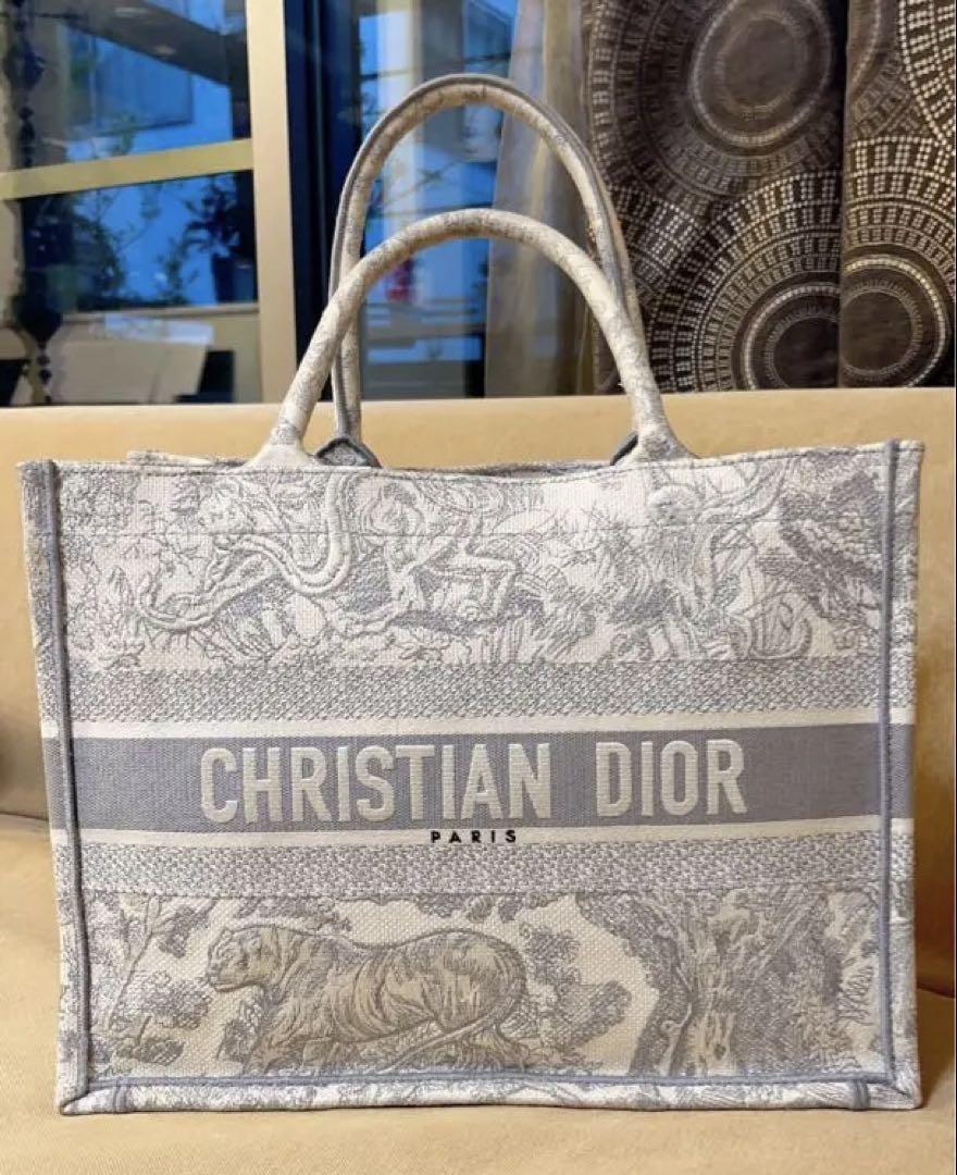 ChristianDiorブックトート 現行品 最新のギャランディカード ChristianDiorブックトート 現行品 最新のギャランディカード