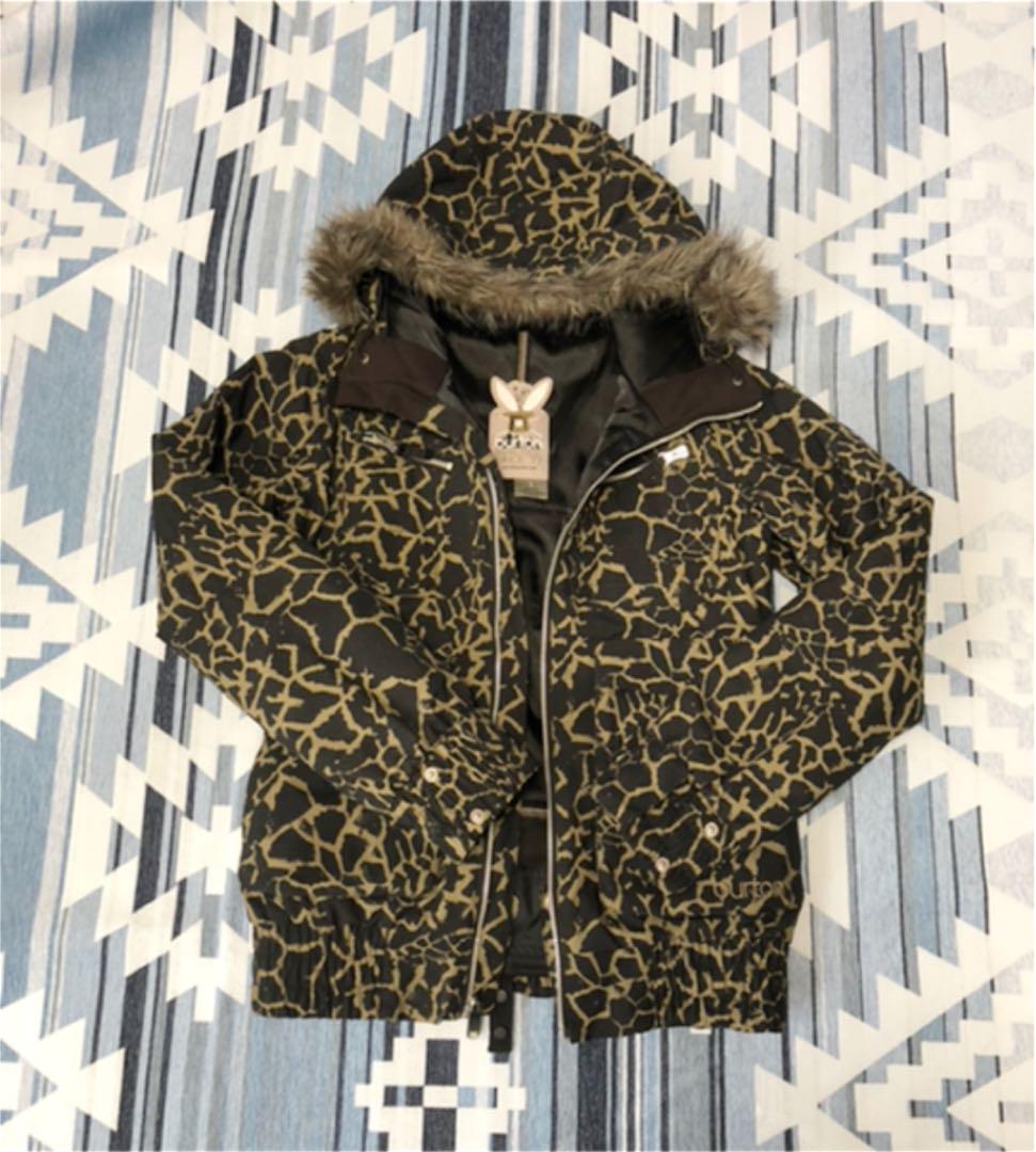 2540【美品】バートン スノボウェア レディース ジャケット ファー付 ドット burton ウェア レディース （BURTON - 4457 【美品】バートン