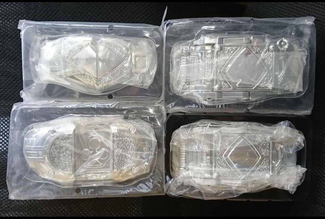 希少★非売品★ 仮面ライダー剣 変身ベルト ４種類セット 未使用(開封確認のみ) ff63c2d84f26962434908e273628da