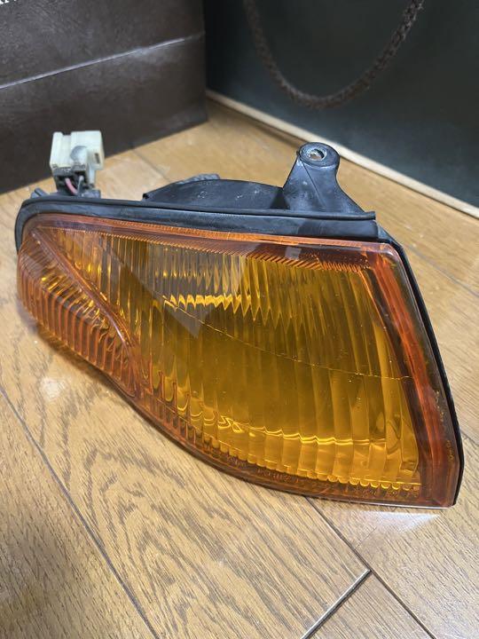 hcr32コーナーレンズ （日産 スカイライン R32 右 コーナー
