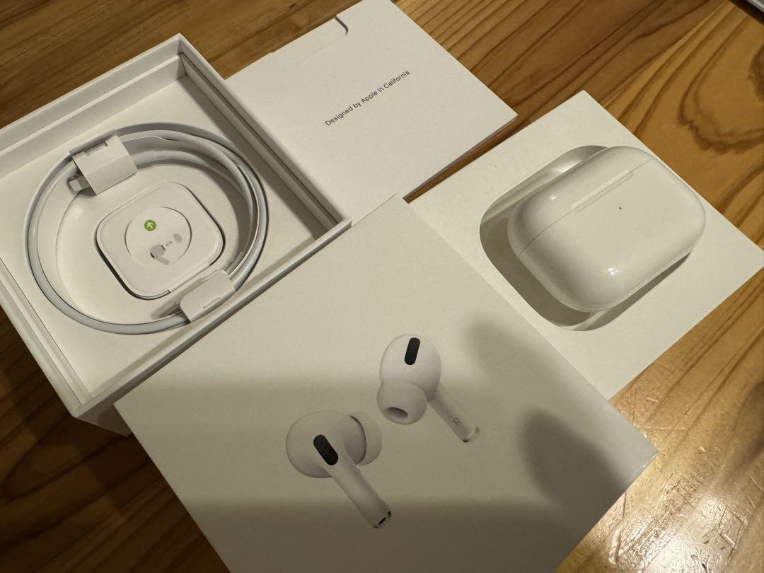 美品】AirPods Pro 第1世代 おまけ付き（超美品 AirPods Pro 第1