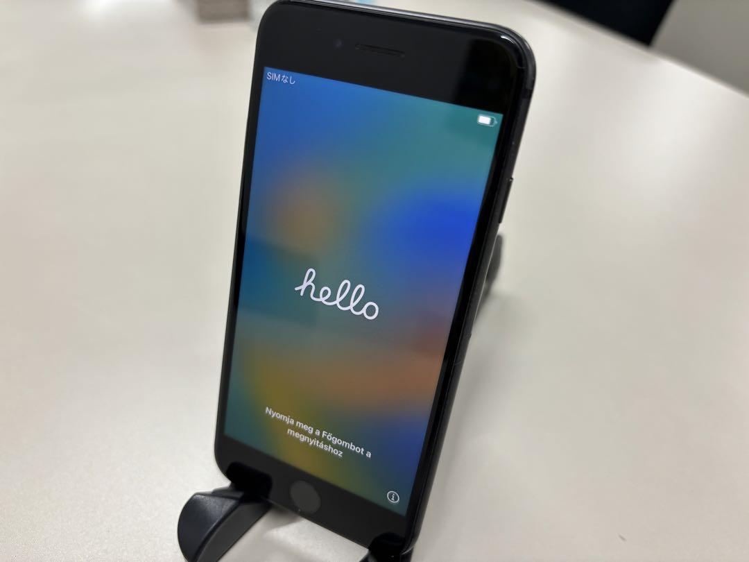 iPhone 8 スペースグレイ 64 GB Softbank（iPhone 8 スペース