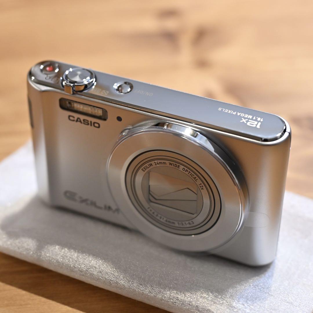 デジタルカメラ CASIO EXILIM EX-ZS210 EX-ZS210 | STANDARD | デジタルカメラ | CASIO