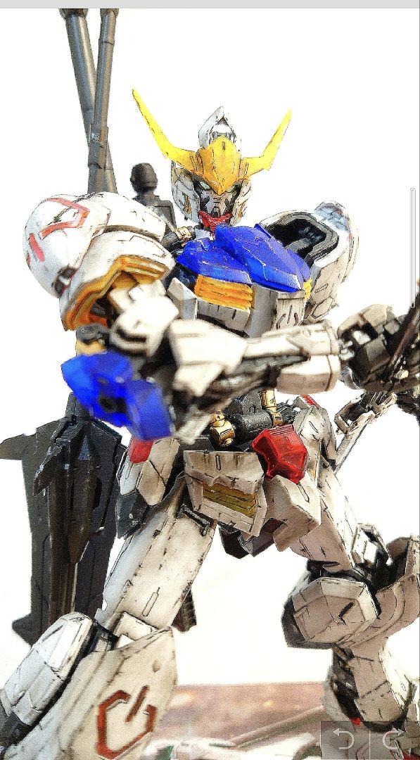 BANDAI - ＭＧ 1/100 ガンダムバルバトス［チタニウムフィニッシュ］ Amazon | MG 1/100 ガンダムバルバトス[チタニウムフィニッシュ