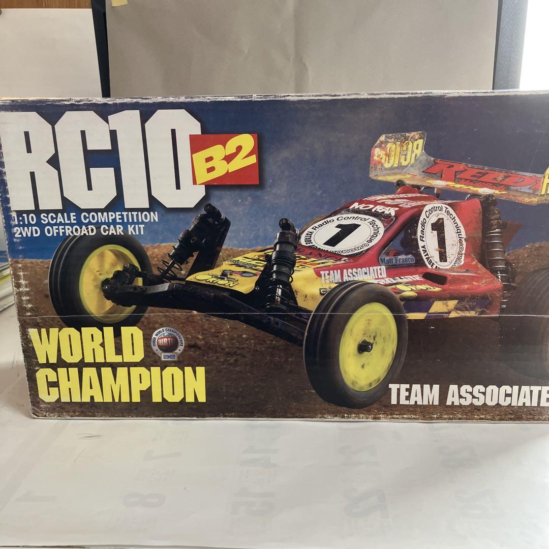 Team Associated RC10 B2 2WDオフロードカーキット（RC10・RC10T
