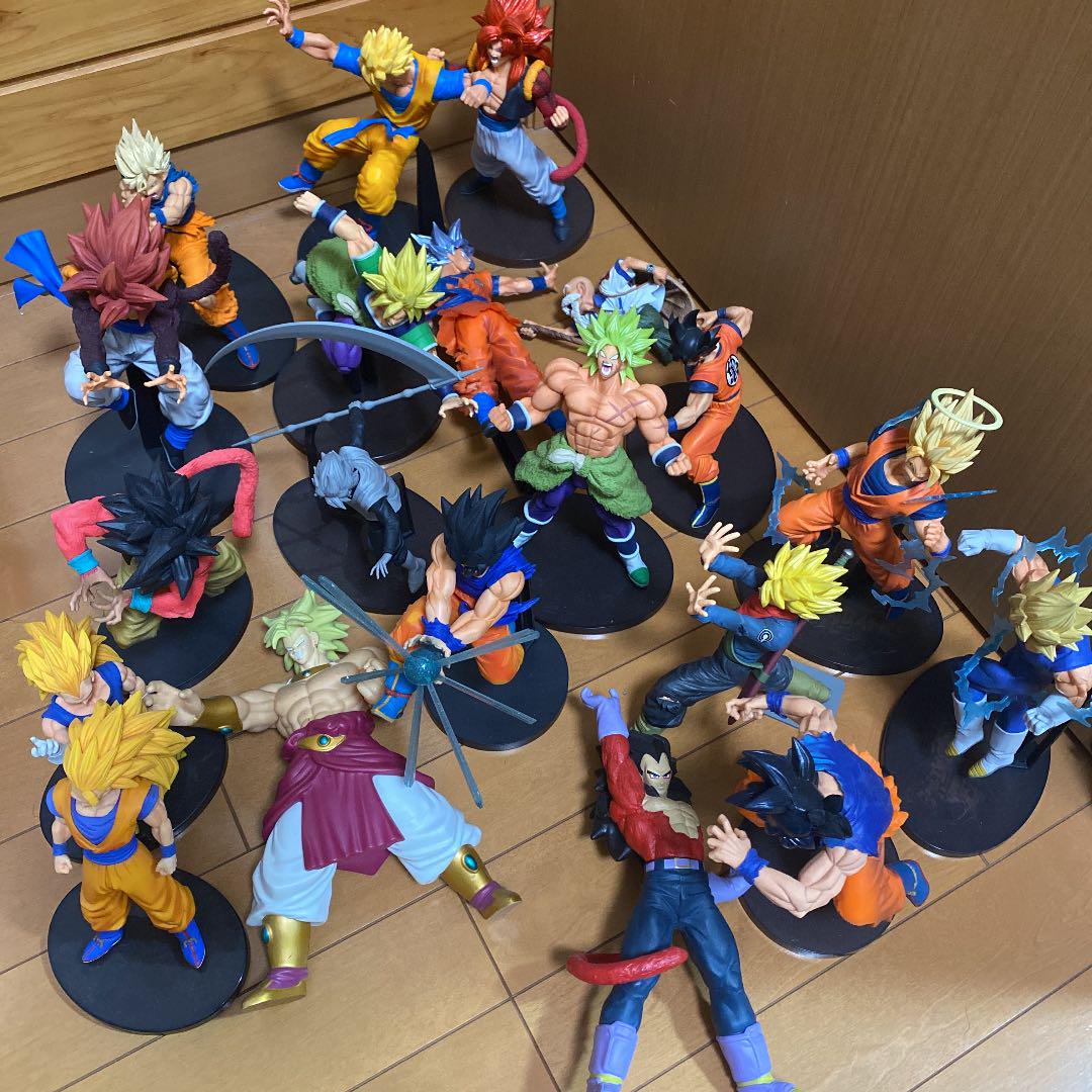 ドラゴンボールフィギアまとめ売りの写真の続き ドラゴンボール フィギュアまとめ売り - メルカリ
