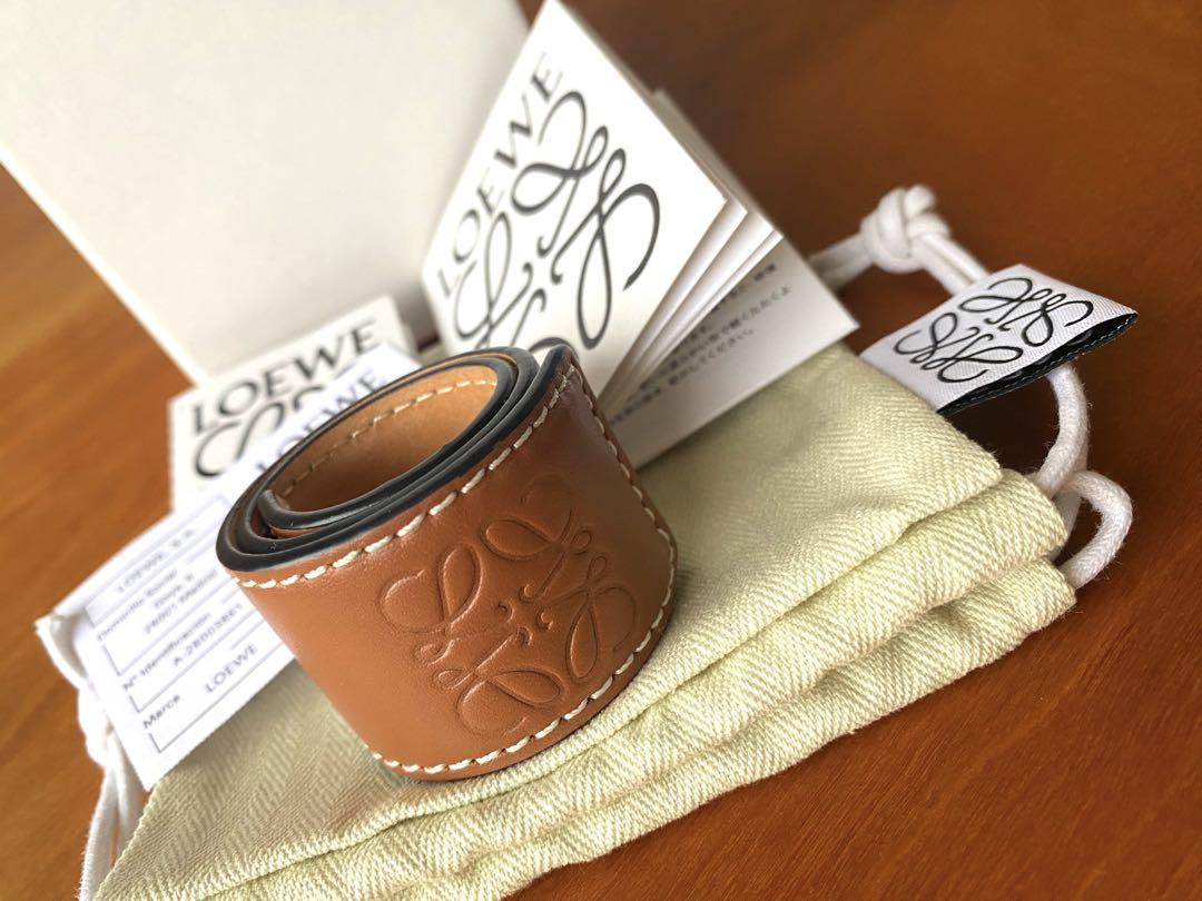 ロエベ LOEWE スラップ ブレスレット スモール タン LOEWE スラップ ブレスレット スモール (タン)（ロエベ