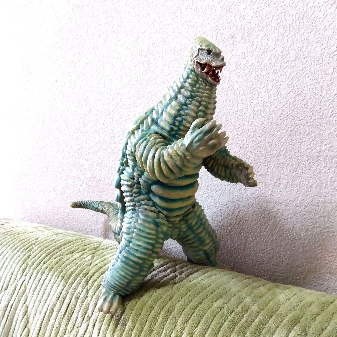 専用　ウルトラマン怪獣フィギュア レッドキング　口開けバージョン約28cm 専用 ウルトラマン怪獣フィギュア レッドキング 口開け