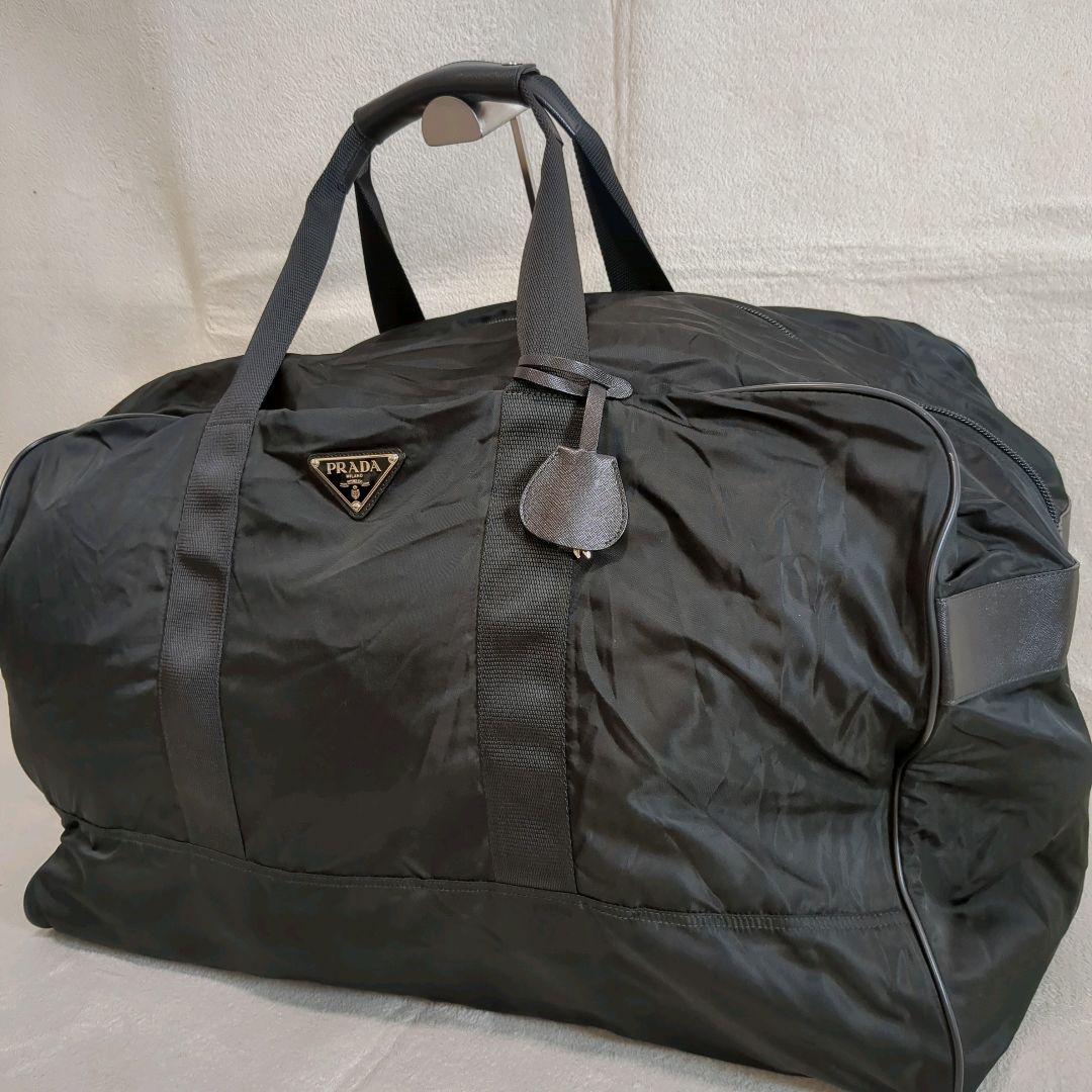 PRADA プラダ　ナイロン ボストン　バッグ　南京錠付き 大容量 三角ロゴ PRADA プラダ ハンドバッグ ボストン ナイロン 三角ロゴ