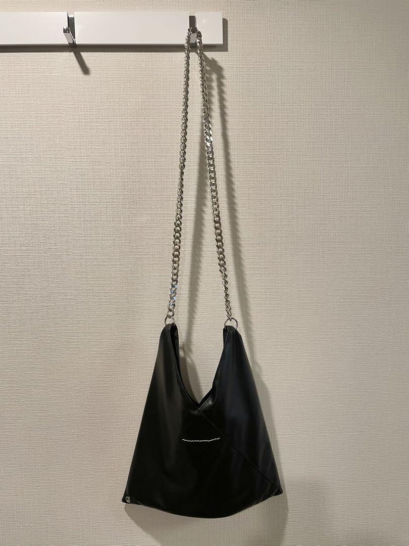 MM6 ジャパニーズ トライアングル チェーン ショルダーバッグ