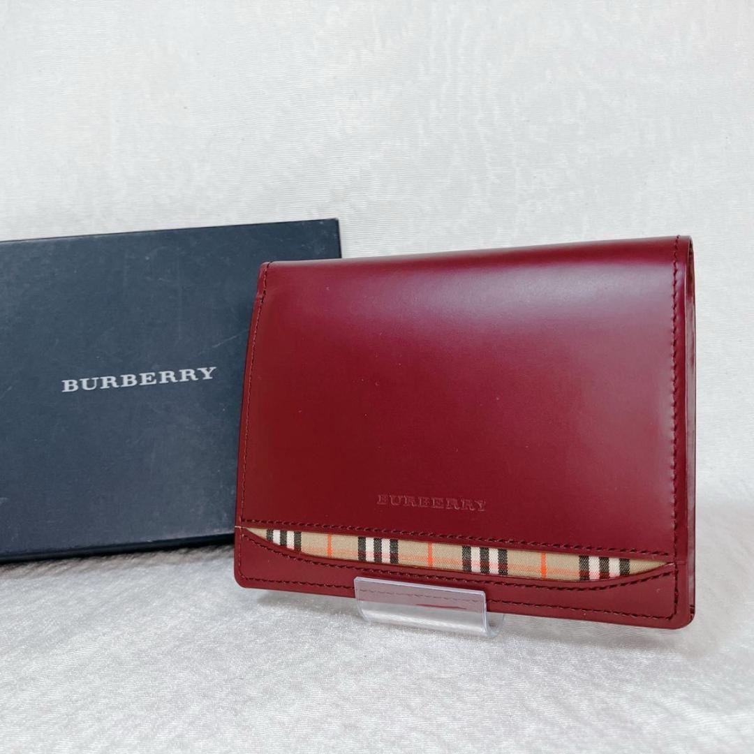 【新品未使用】バーバリー 二つ折り財布 レザー ノバチェック ボルドー 新品未使用級 外観美品 バーバリー ノバチェック 二つ折り 財布